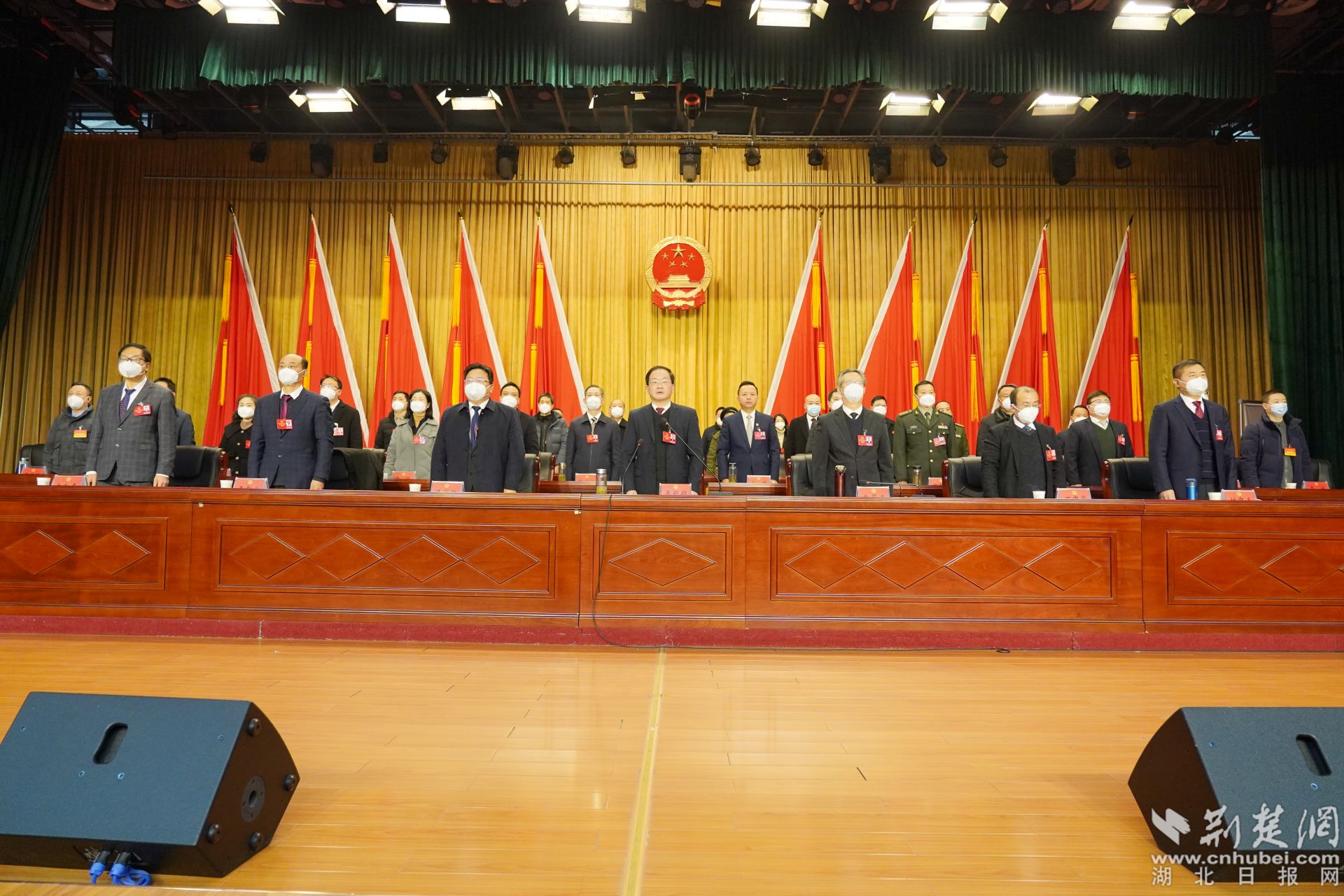 奏唱國(guó)歌。.JPG.JPG